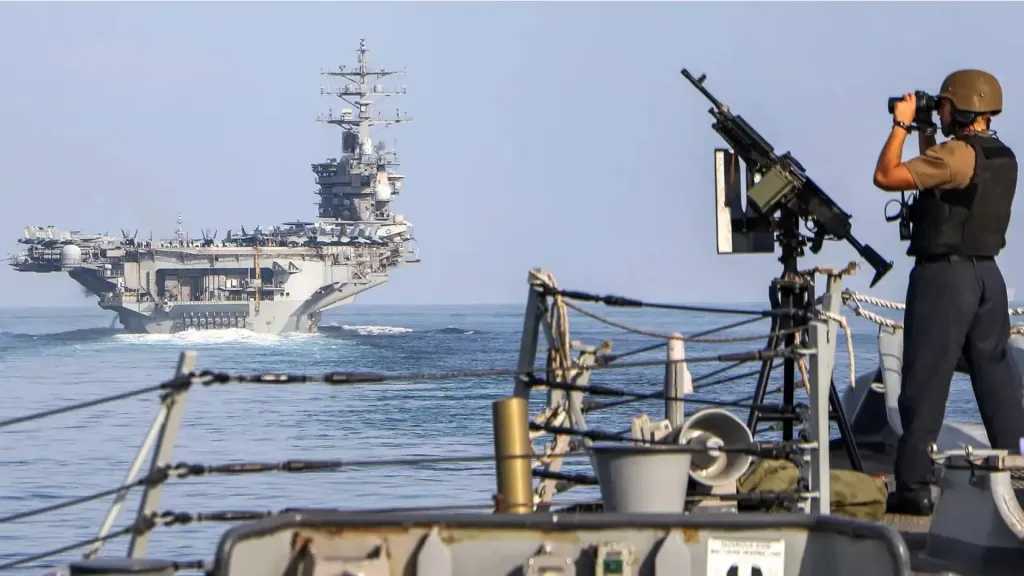 عشرات الهجمات الخطيرة.. بيانات بريطانية تكشف كواليس ”الهروب الكبير” للسفن من مضيق هرمز