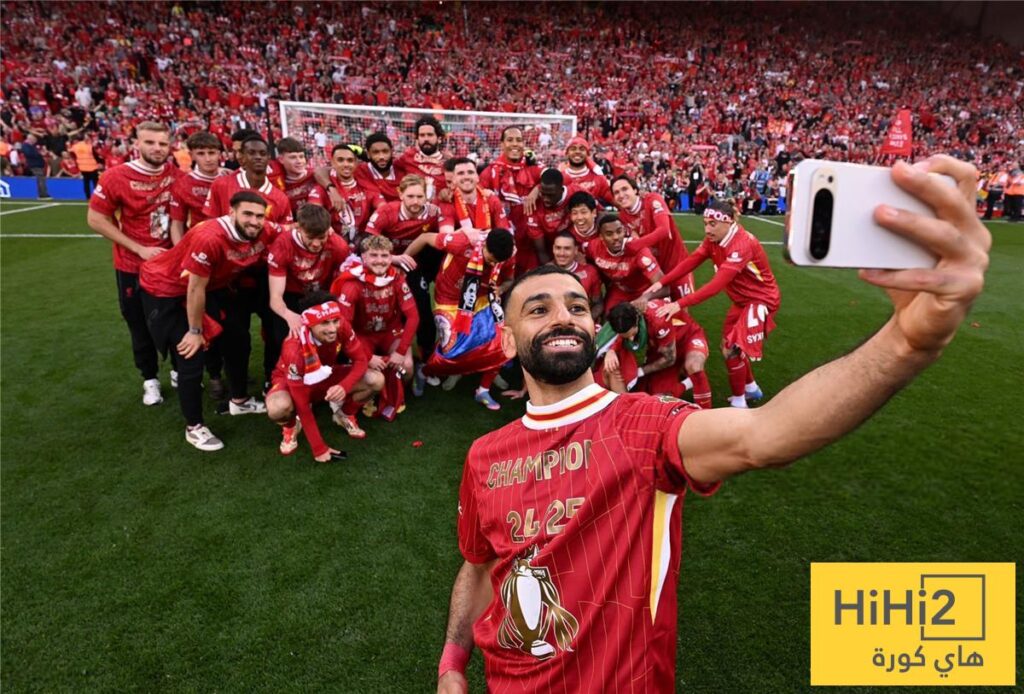 عملاق إنجليزي يتلقى نصيحة مفاجئة بضم محمد صلاح