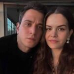 غموض يحيط بعلاقة الفنان التركي صلاح الدين باشالي وزوجته.. مؤشرات تثير جدل الانفصال