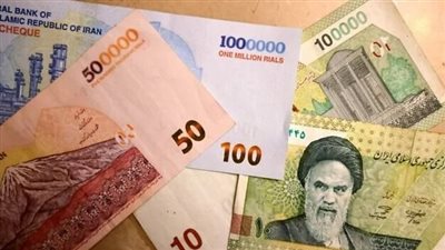 «فاتورة الحرب».. انخفاض قيمة العملة الإيرانية إلى مستوى قياسي مقابل الدولار الأميركي
