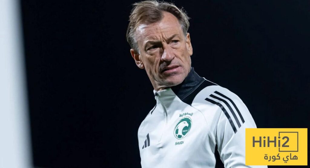 فارق ضخم في الطاقم الفني لـ رينارد ودونيس !