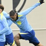 فليك يستعيد ثلاثي برشلونة قبل المواجهات الحاسمة