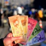 فوق الـ13000 لليرة.. سعر الدولار في سوريا اليوم الجمعة 24 أبريل 2026