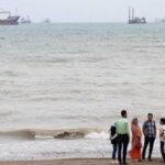 في رحلة غامضة ومثيرة.. يخت ملياردير روسي يكسر حصار مضيق هرمز