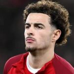 كورتيس جونز يرد على احتفال جماهير ايفرتون