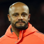 كومباني يؤكد حدوث تغييرات أمام ماينز