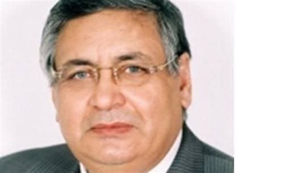 لا يمكن الاستغناء عن الدواء.. والأنظمة الغذائية لا تعوض المضادات الحيوية