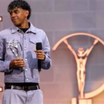 لامين يامال أفضل لاعب شاب في العالم بجوائز لوريوس 2026