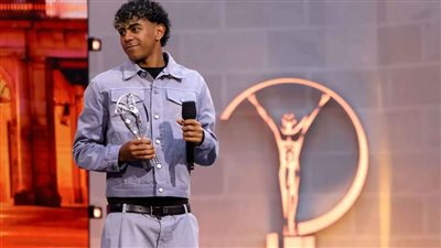 لامين يامال أفضل لاعب شاب في العالم بجوائز لوريوس 2026