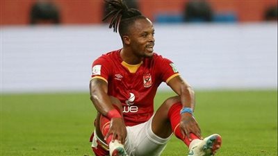 لم أحصل على فرصة مع الأهلي.. وأتواصل مع "كهربا"