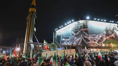 لماذا يصعب كسر قبضة إيران على مضيق هرمز؟