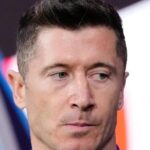 ليفاندوفسكي غير سعيد في برشلونة