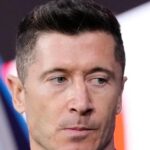 ليفاندوفسكي منفتح على اللعب خارج أوروبا