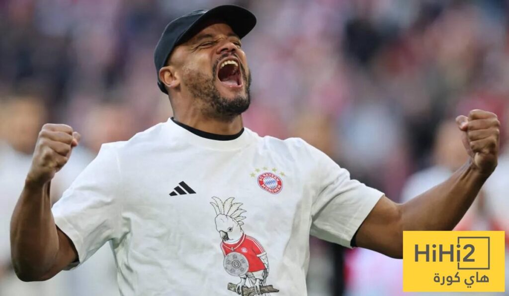 ماذا قال كومباني للاعبيه بعد الشوط الكارثي أمام ماينزه؟