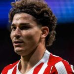 ماذا يحتاج برشلونة لبدء المفاوضات مع اتلتيكو على صفقة ألفاريز ؟