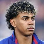 مايكل أوين يوجه نصيحة إلى لامين يامال