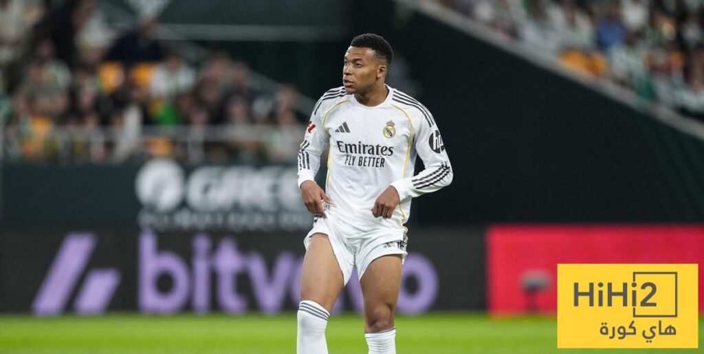 مبابي يتحدى الإصابة أمام برشلونة .. فهل سينجح ؟