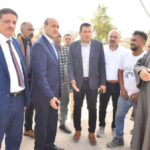 محافظ أسيوط يتابع ميدانياً تطوير كوبري الحواتكة ويوجه بتسريع وتيرة التنفيذ