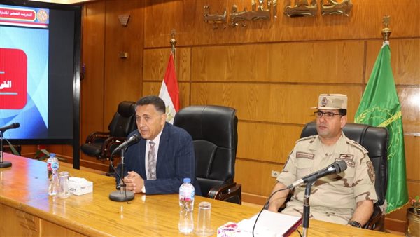 محافظ القليوبية يترأس اجتماعاً تنسيقياً لمتابعة استعدادات التدريب المشترك "صقر 172"