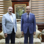 محافظ المنيا يوافق على مطالب خدمية وتنموية لأهالي مطاي خلال لقائه نائب الشيوخ