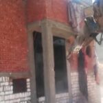 محافظ بني سويف يتابع إزالة 24 حالة تعدٍ ويحاسب المقصرين من المسؤولين