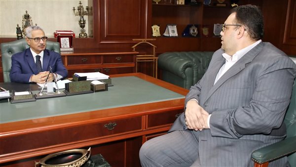 محافظ بني سويف يلتقي المهندس محمد سعيد وكيل وزارة الإسكان الجديد