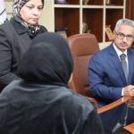 محافظ بني سويف يوجه بمساعدة سيدة "غارمة" مراعاة لظروفها المادية