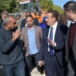 محافظ بورسعيد يتابع جهود رفع المخلفات من المناطق السكنية الجديدة