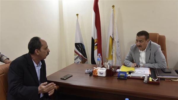 محافظ بورسعيد يتفقد “مدينة سلام مصر” ويصدر 12 توجيهًا عاجلًا لتسريع الخدمات