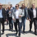 محافظ بورسعيد يتفقد وحدات الإسكان الاجتماعي بمدينة سلام مصر شرق المحافظة