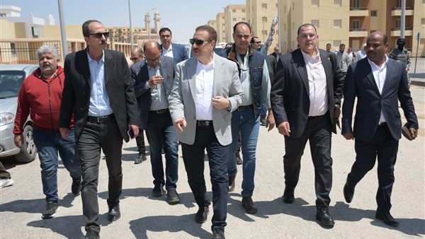 محافظ بورسعيد يتفقد وحدات الإسكان الاجتماعي بمدينة سلام مصر شرق المحافظة