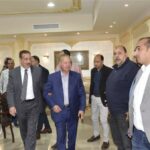 محافظ بورسعيد يستقبل 40 حالة إنسانية ويوجه بتوسيع مظلة الدعم للفئات الأكثر احتياجًا