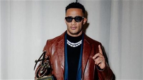 محمد رمضان يروج لأغنيته جميلة.. ويعلن عن هدية لجمهوره