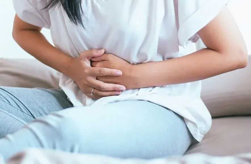 مختصون طبيون يحذرون من مادة تستخدم بكثرة في طعام العرب