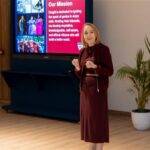 مدارس دوايت بالقاهرة تعزز التعليم القائم على البحث في لقاء بين المديرة العالمية والعائلات