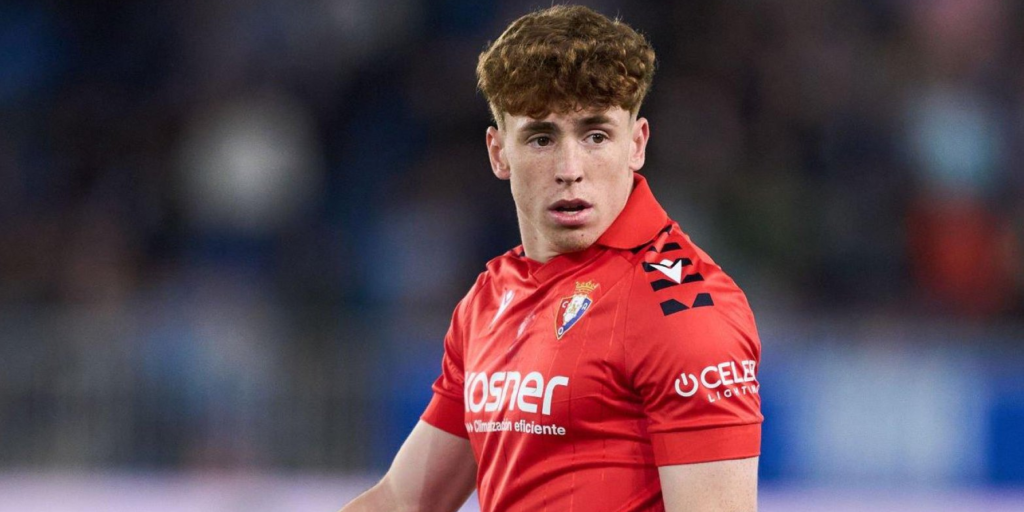 مدير أوساسونا يكشف تفاصيل بند إعادة شراء فيكتور مونيوز