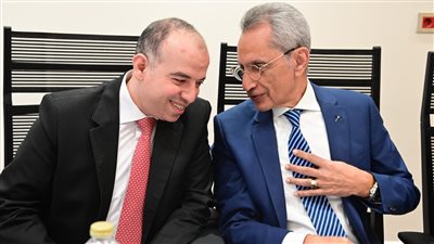 مشاورات بين وزير شئون المجالس النيابية والمستشار القانونى لرئيس المجلس تعكس التنسيق بين المؤسستين