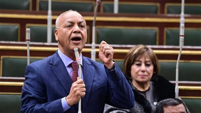 مصطفى بكري يطالب بإحالة التجار المستغلين للمحاكم العسكرية: لا مجاملة لأحد