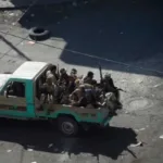 مليشيا الحوثي تشن حملة مباغتة ضد ‘‘التيار السلفي’’ وتداهم منازلهم مع صلاة الفجر وتختطف عددًا منهم
