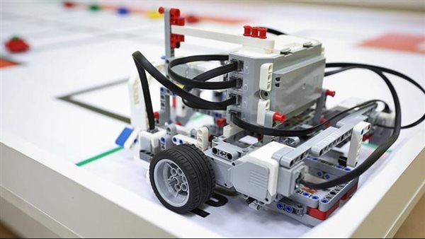 منافسات قوية بين 65 فريقاً في مسابقة الروبوتات بهندسة المنصورة