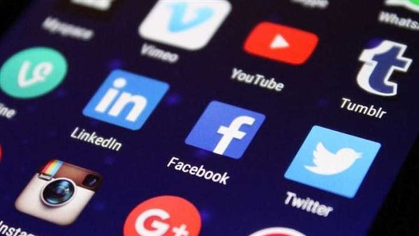 موبايلك بيستهلكك؟.. الشيماء علي أستاذ العلوم السياسية تحذر من فخ السوشيال ميديا وتكشف سر الترشيد الرقمي