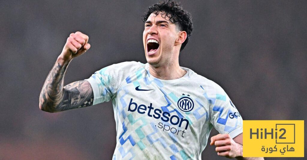 موعد بدأ مفاوضات برشلونة مع إنتر ميلان لحسم صفقة باستوني