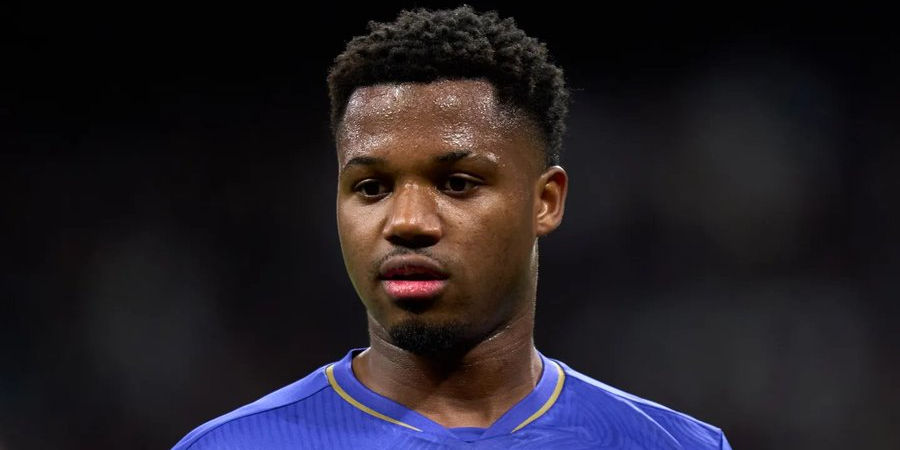 موناكو مستعد لدفع الشرط الجزائي في عقد فاتي مع برشلونة