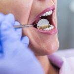 نزيف اللثة قد يهدد القلب.. تحذيرات طبية من مخاطر التهابات الفم المزمنة