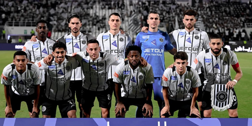 نهائي خليجي ناري بين الشباب والريان 