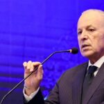 هاني أبو ريدة يمثل مصر في اجتماعات كونجرس الفيفا بكندا