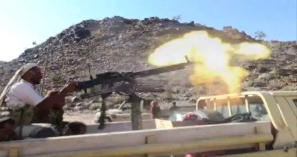 هجوم حوثي عنيف على مواقع عسكرية جنوبي اليمن