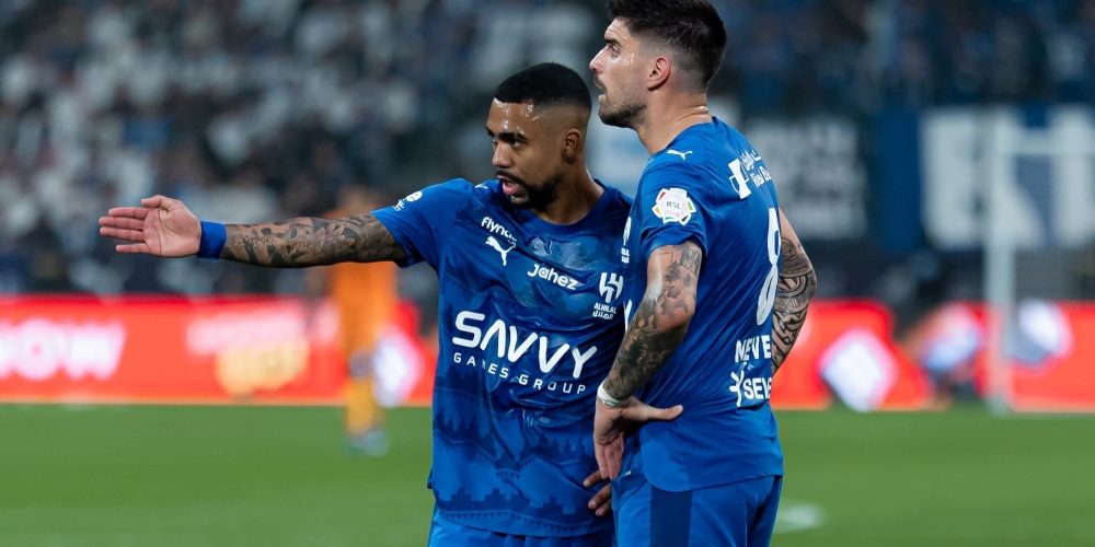 هدافو مواجهات الهلال وضمك في دوري المحترفين