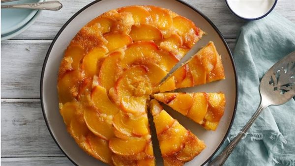 هش ولذيذ.. طريقة«كيك الخوخ» بنكهة صيفية منعشة