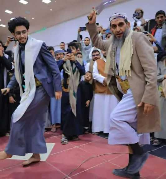 هل انتهت الهيبة؟ تصرف ”غير متوقع” للشيخ واصل عبادي يغضب الجماهير ويشعل الإنترنت!